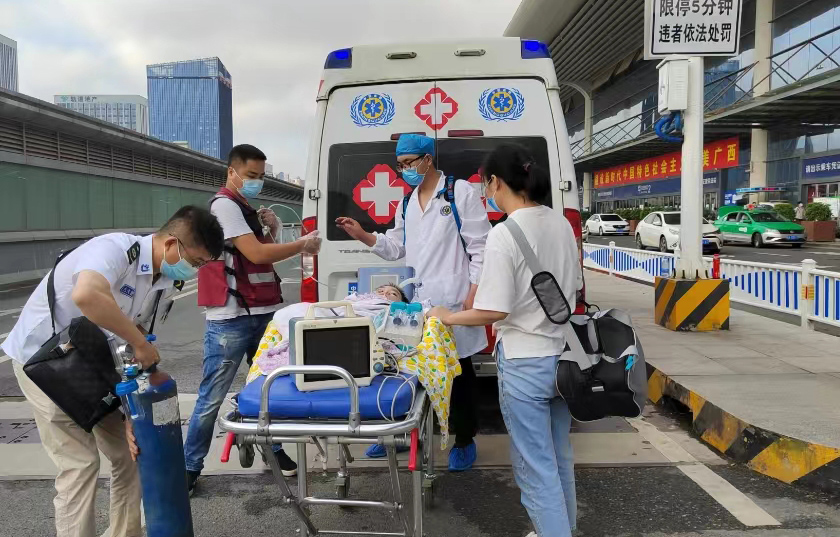 甘德县救护车出租公司